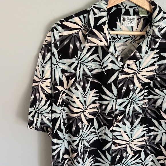 Vintage silk Men’s Tropical Hawaiian Button Down shirt - XL Tall - Picture 3 of 7